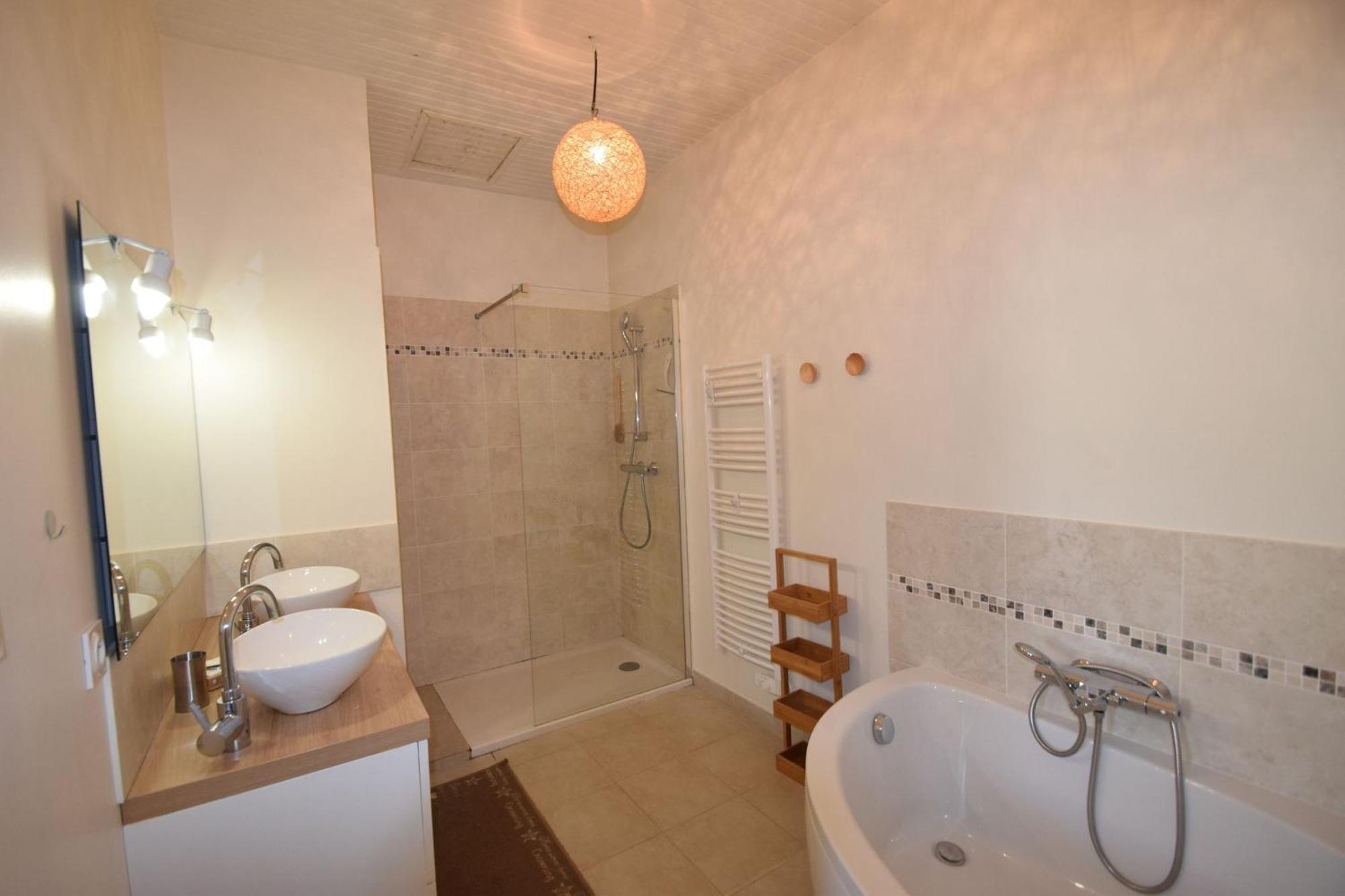 L'Etape De Loudun Hotel ภายนอก รูปภาพ
